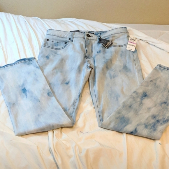 NWT Men's INC. Jeans Size 30x30 Skinny stretch - Picture 2 of 3